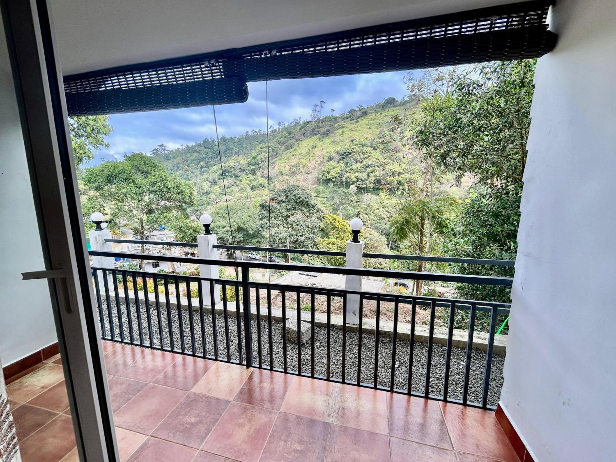 Misty Heights Peermade - Private Mountain Villa Retreat Vandiperiyar Exterior photo