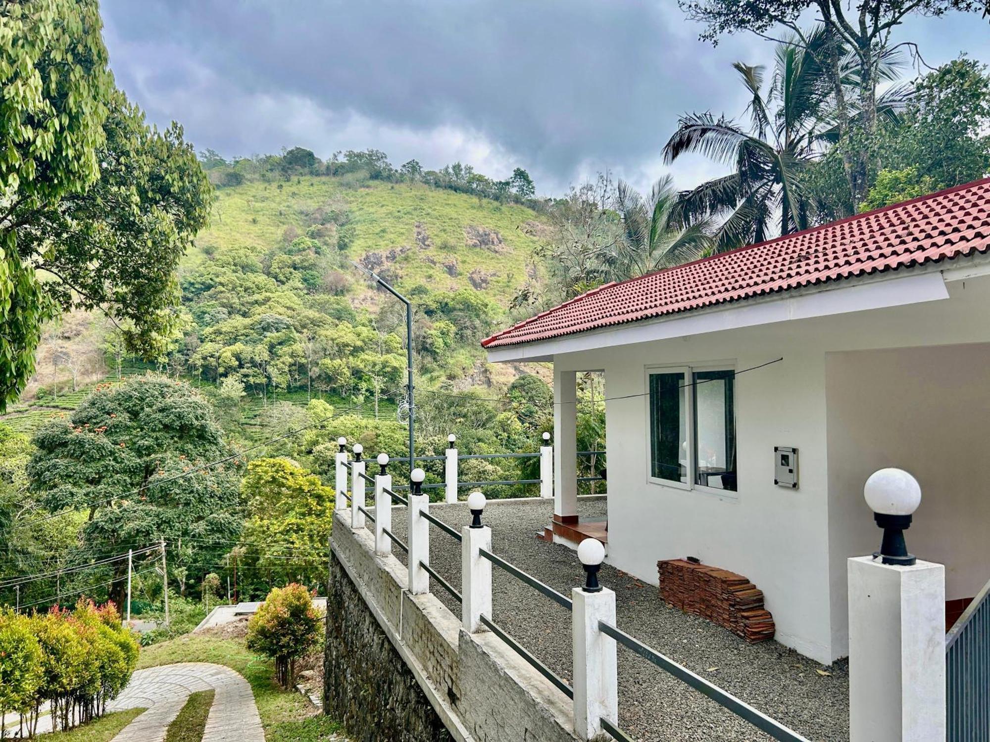 Misty Heights Peermade - Private Mountain Villa Retreat Vandiperiyar Exterior photo